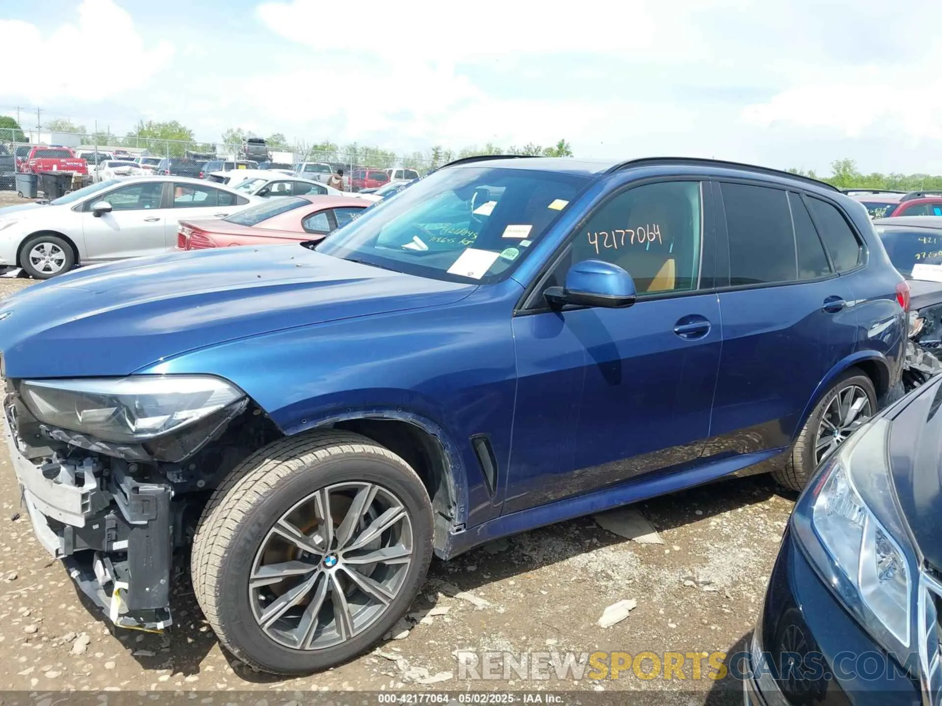 15 fotografías del automóvil dañado 5UXJU2C55KLN64657 BMW X5 2019