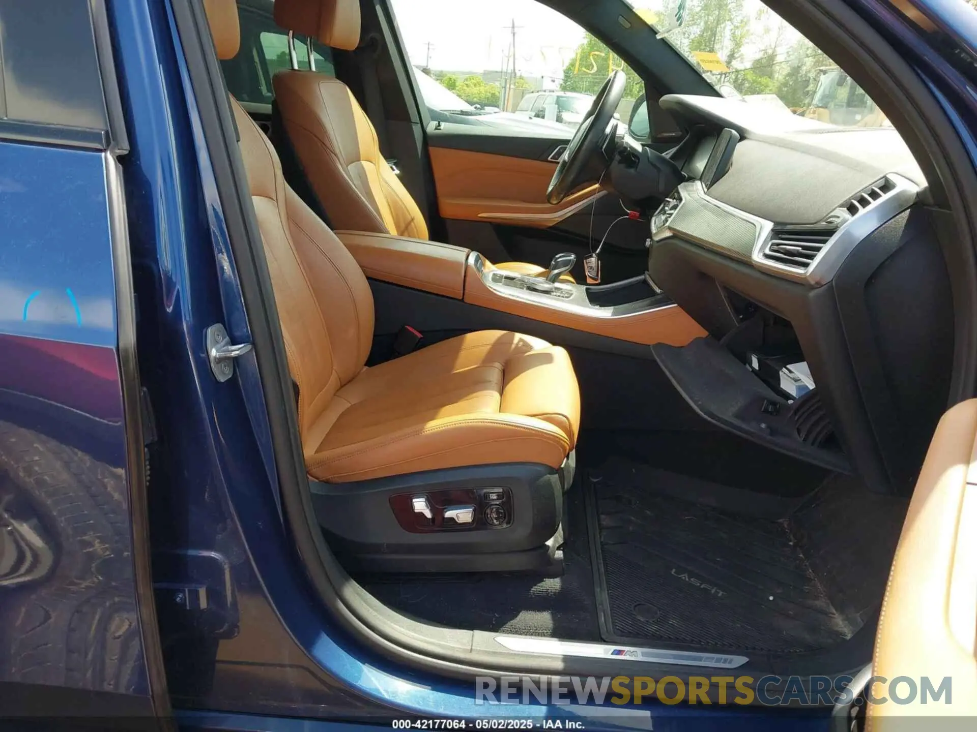 5 fotografías del automóvil dañado 5UXJU2C55KLN64657 BMW X5 2019