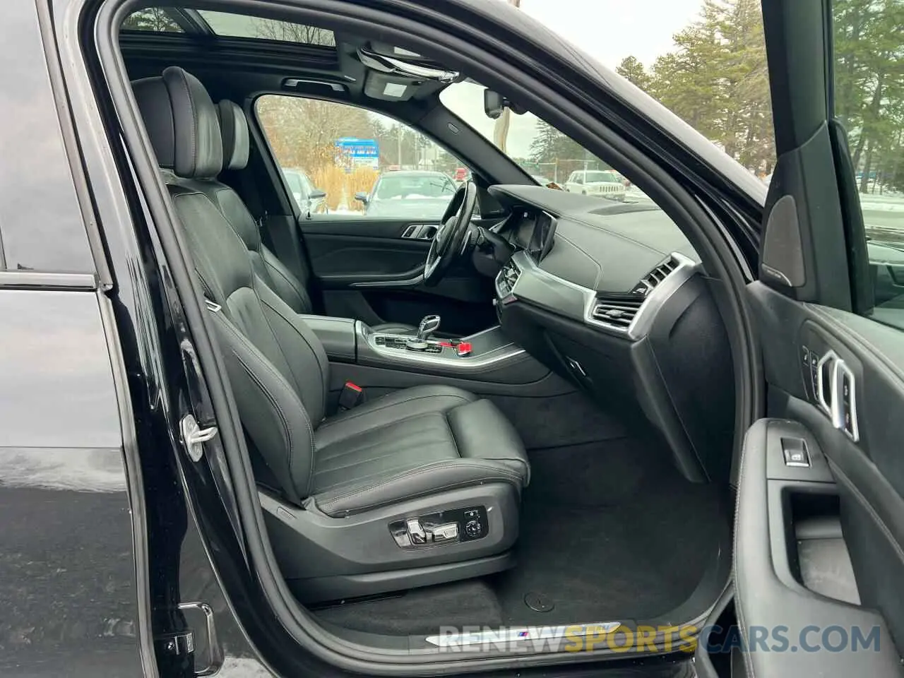 5 fotografías del automóvil dañado 5UXJU2C57KLN49464 BMW X5 2019