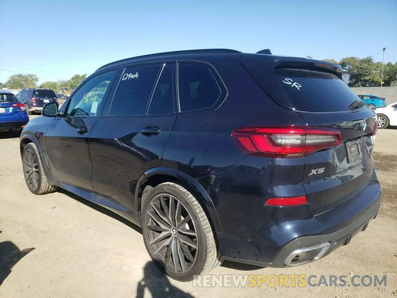 3 fotografías del automóvil dañado 5UXJU2C58KLN64409 BMW X5 2019