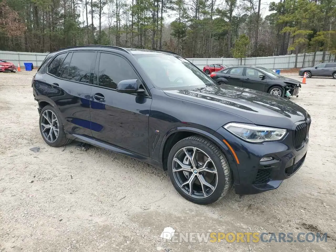 4 fotografías del automóvil dañado 5UXJU2C59KLN66329 BMW X5 2019