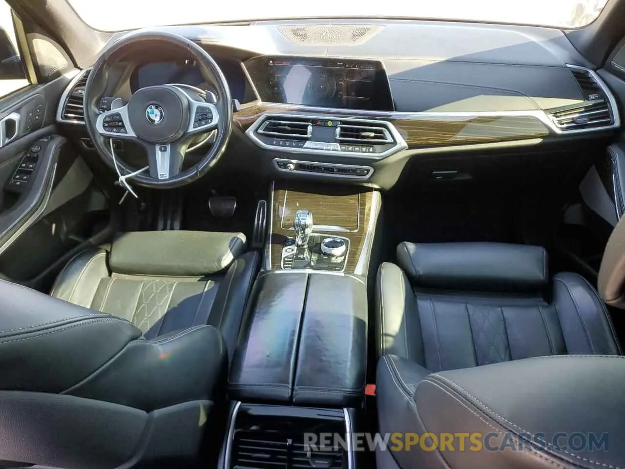 8 fotografías del automóvil dañado 5UXJU2C5XKLB15526 BMW X5 2019