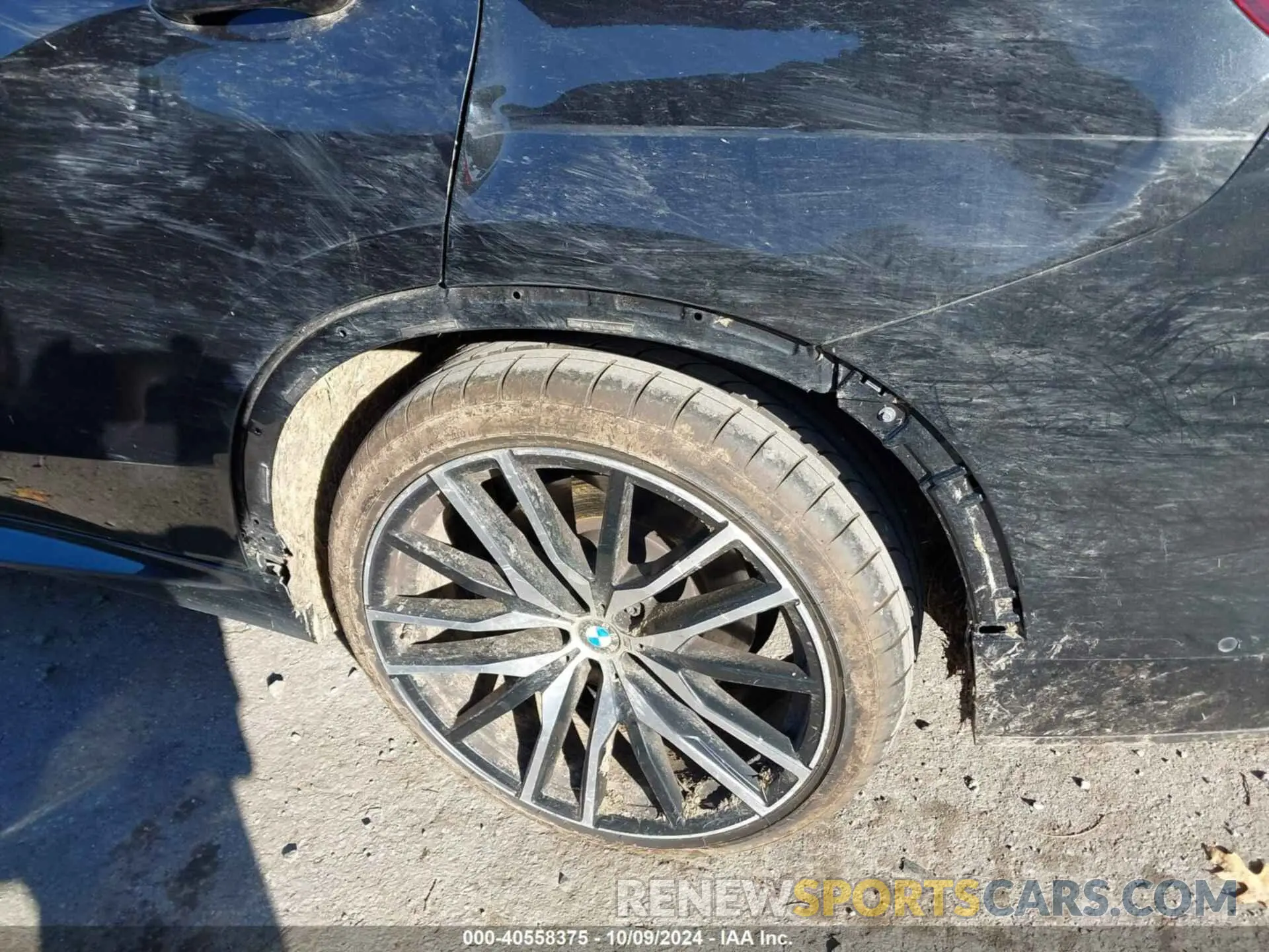 18 fotografías del automóvil dañado 5UXJU2C5XKLN49717 BMW X5 2019