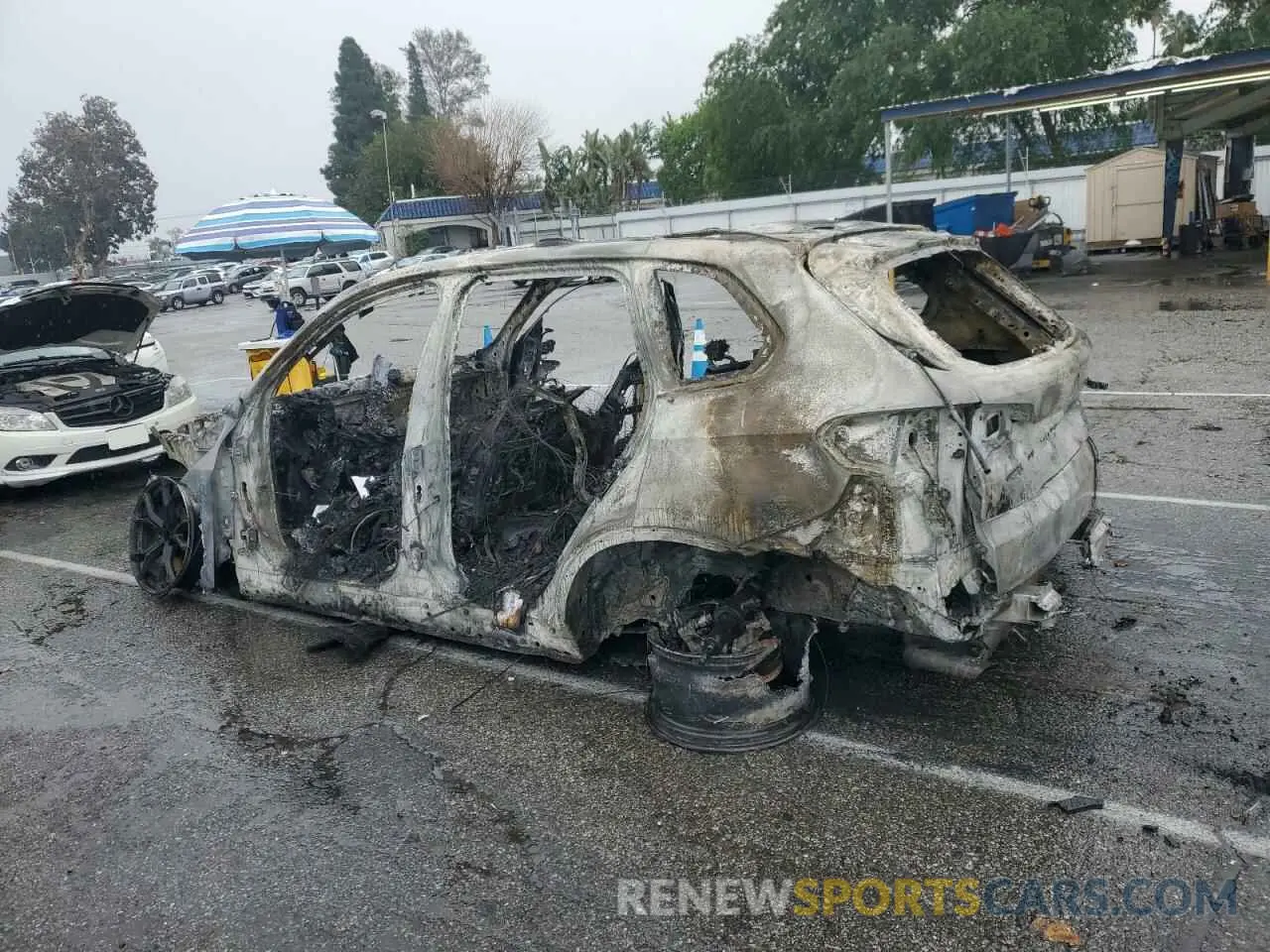 2 fotografías del automóvil dañado 5UXCR4C01L9D46906 BMW X5 2020