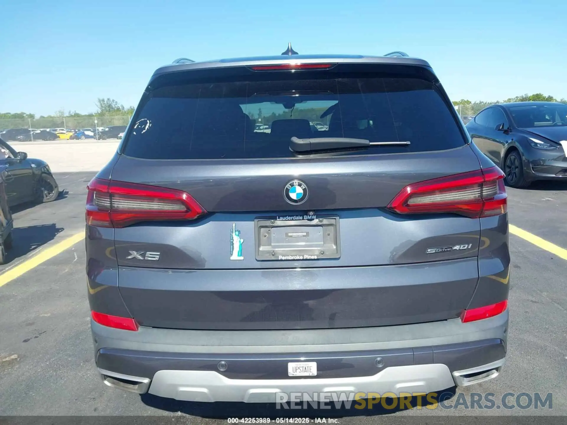 16 fotografías del automóvil dañado 5UXCR4C01LLW64122 BMW X5 2020