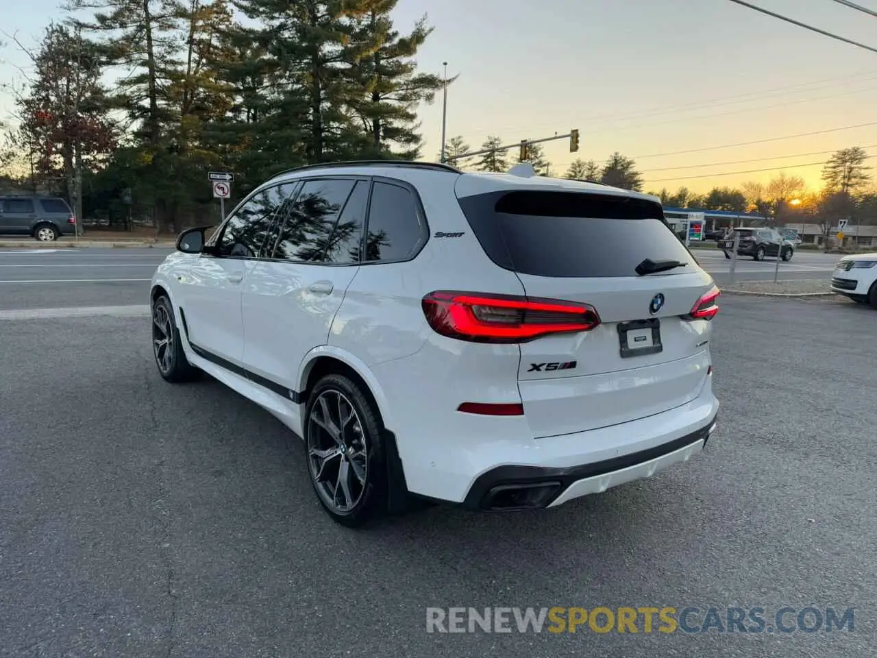 4 fotografías del automóvil dañado 5UXCR4C02L9B19885 BMW X5 2020