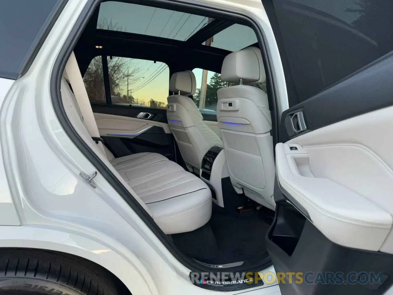 6 fotografías del automóvil dañado 5UXCR4C02L9B19885 BMW X5 2020