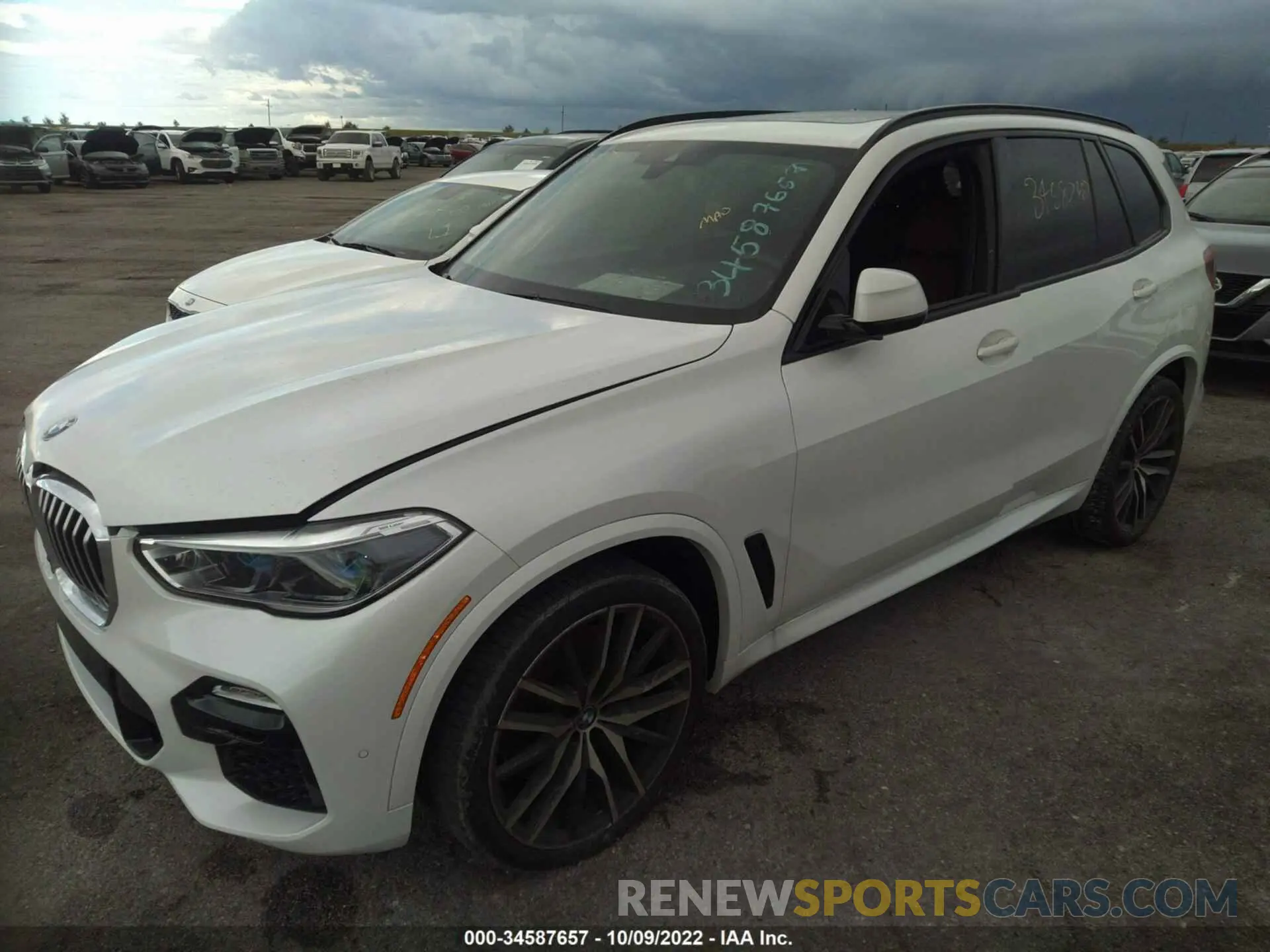 2 fotografías del automóvil dañado 5UXCR4C03L9B69517 BMW X5 2020