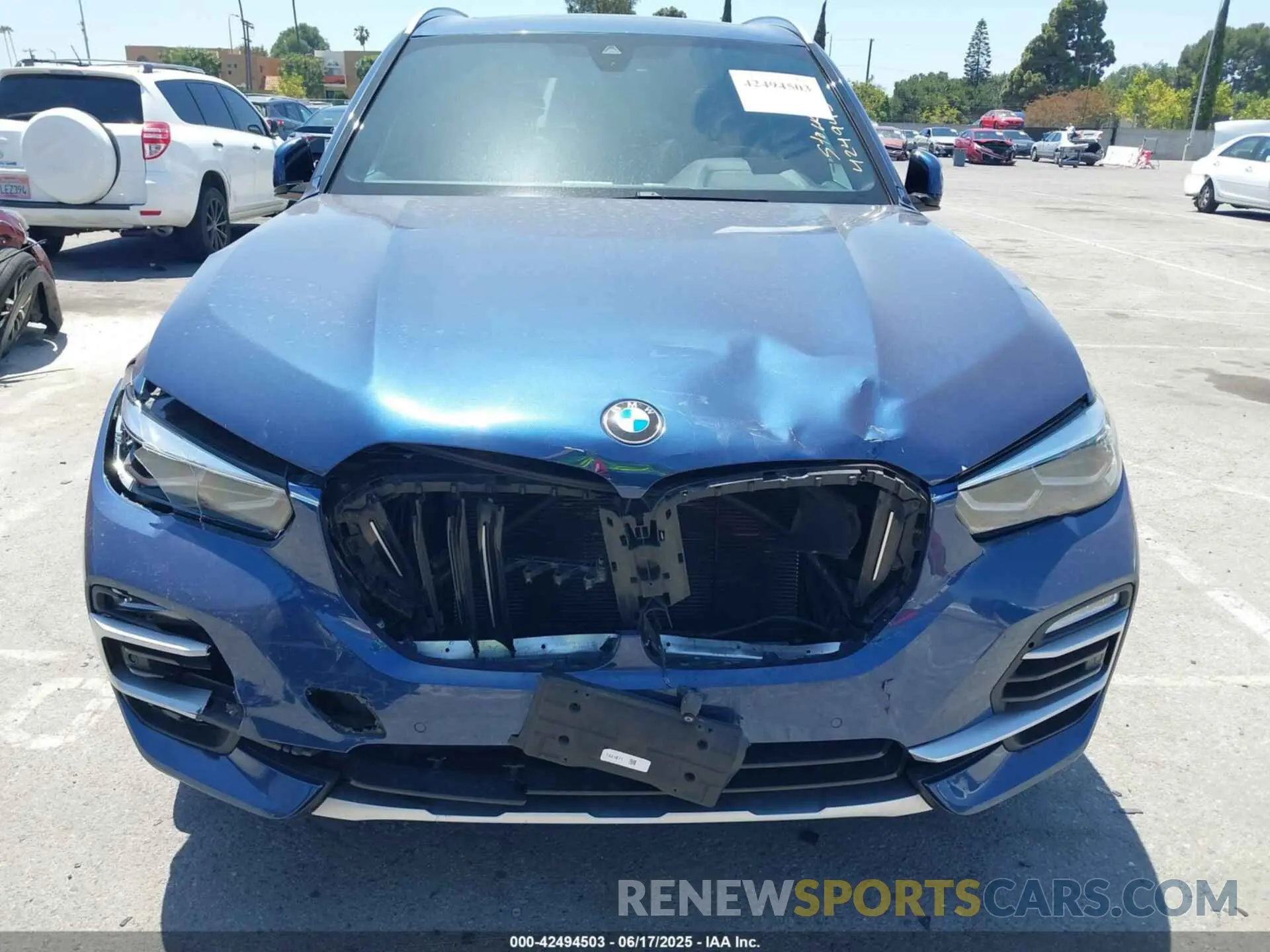12 fotografías del automóvil dañado 5UXCR4C03L9C82755 BMW X5 2020
