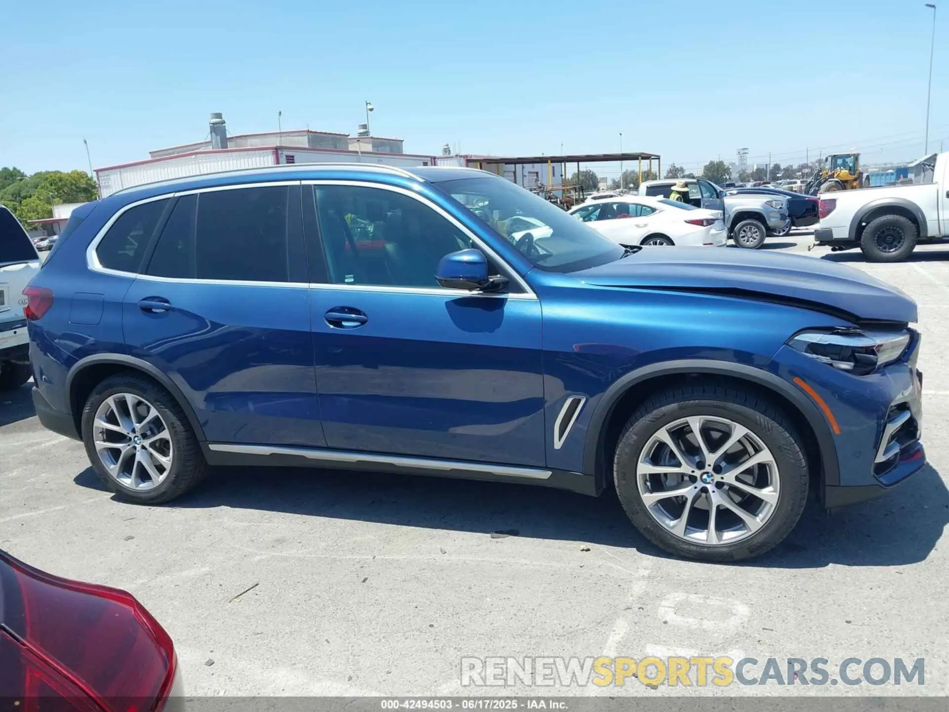 13 fotografías del automóvil dañado 5UXCR4C03L9C82755 BMW X5 2020