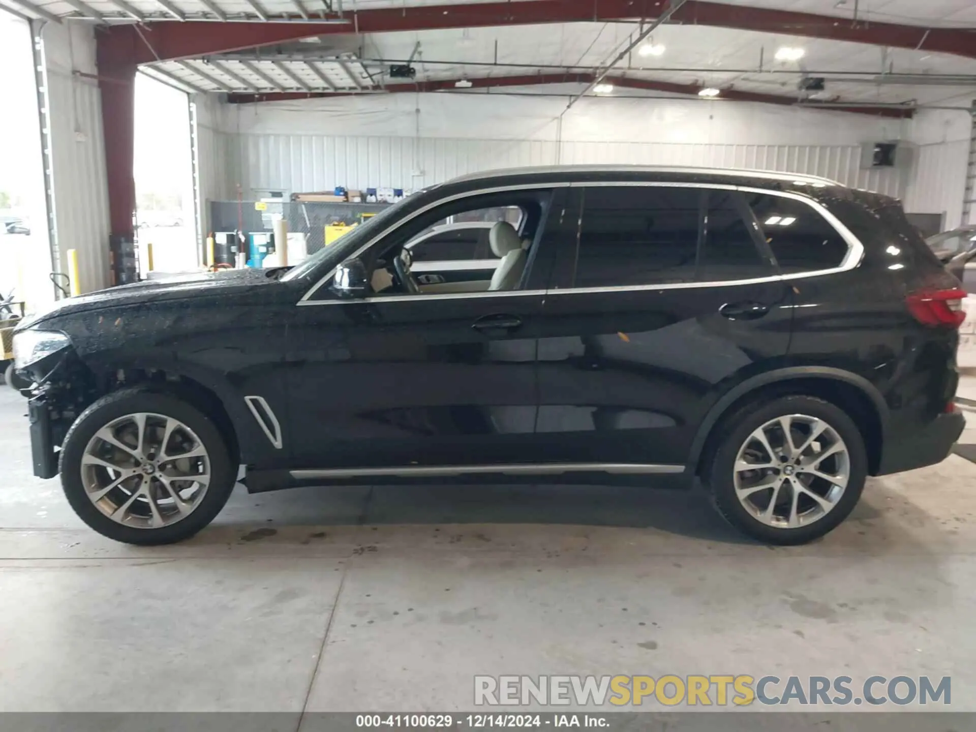 14 fotografías del automóvil dañado 5UXCR4C04L9C45553 BMW X5 2020