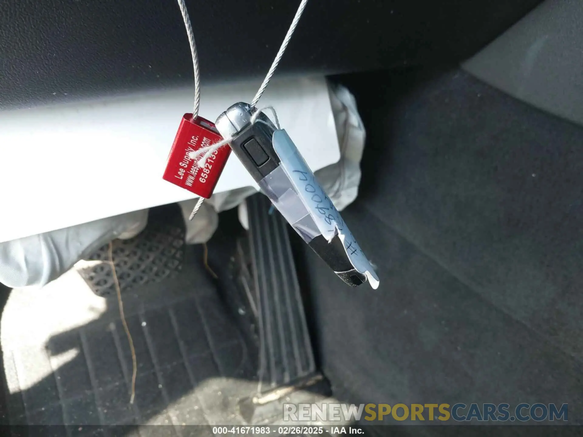 11 fotografías del automóvil dañado 5UXCR4C05L9C54889 BMW X5 2020