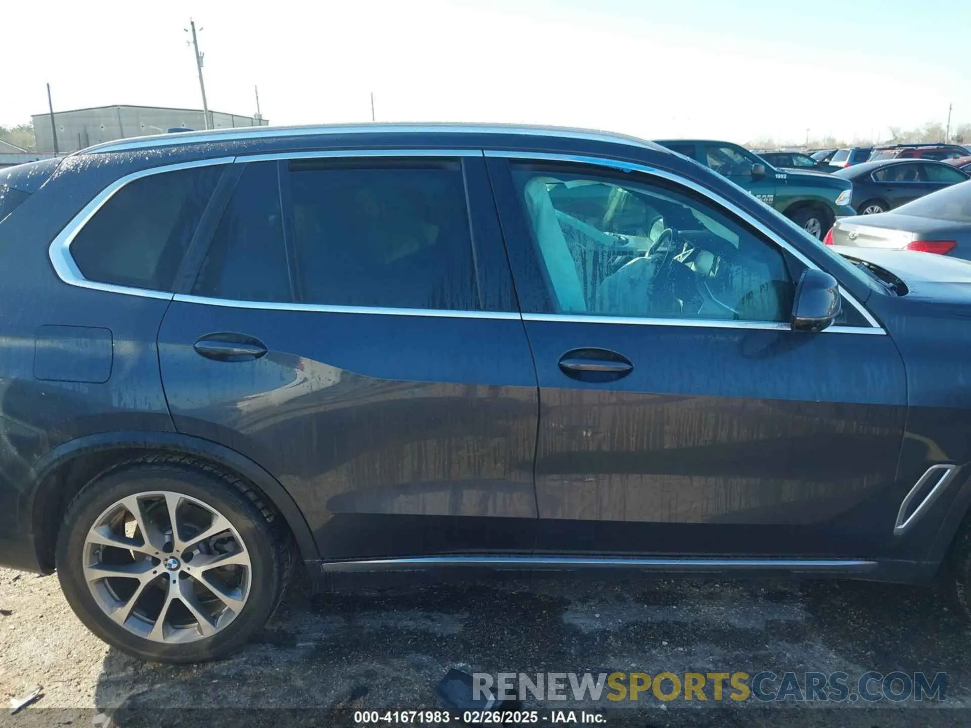 13 fotografías del automóvil dañado 5UXCR4C05L9C54889 BMW X5 2020