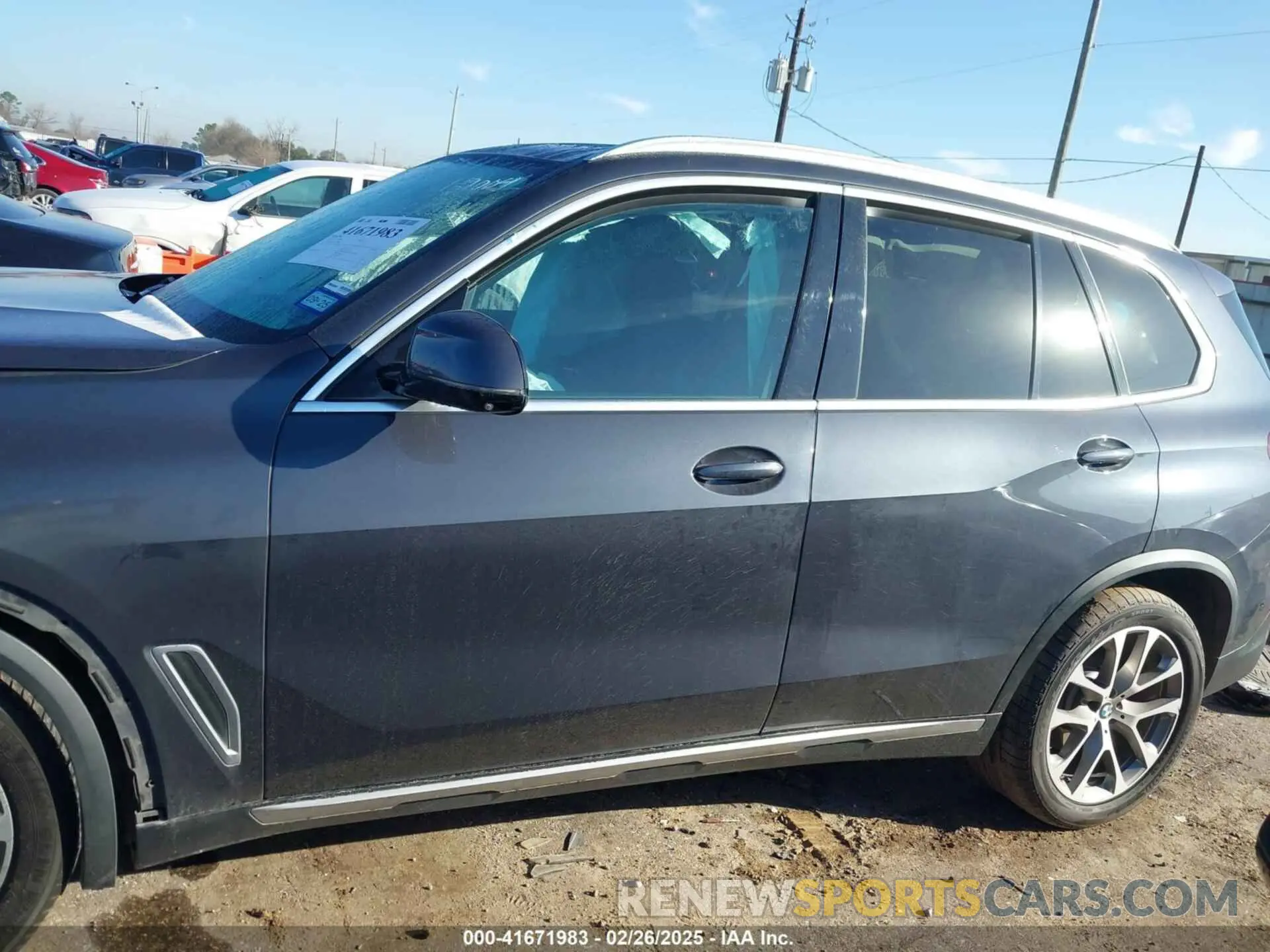 14 fotografías del automóvil dañado 5UXCR4C05L9C54889 BMW X5 2020