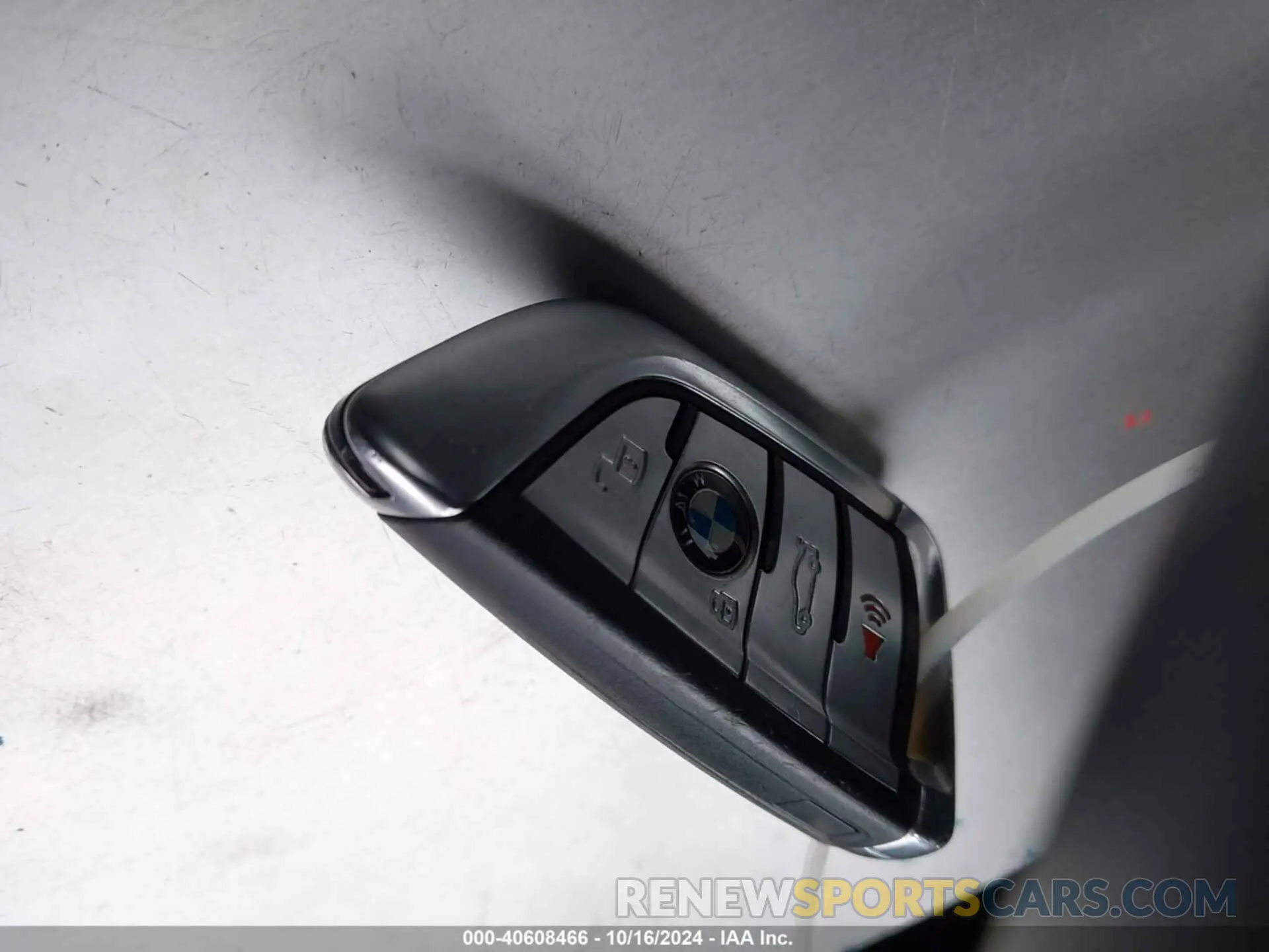 11 fotografías del automóvil dañado 5UXCR4C07L9B36603 BMW X5 2020