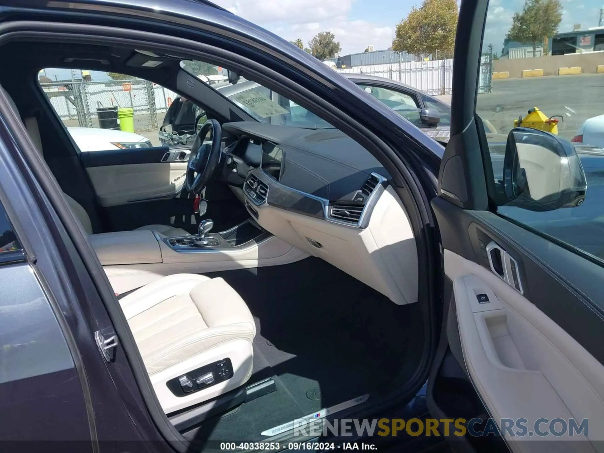 5 fotografías del automóvil dañado 5UXCR4C07LLT18687 BMW X5 2020