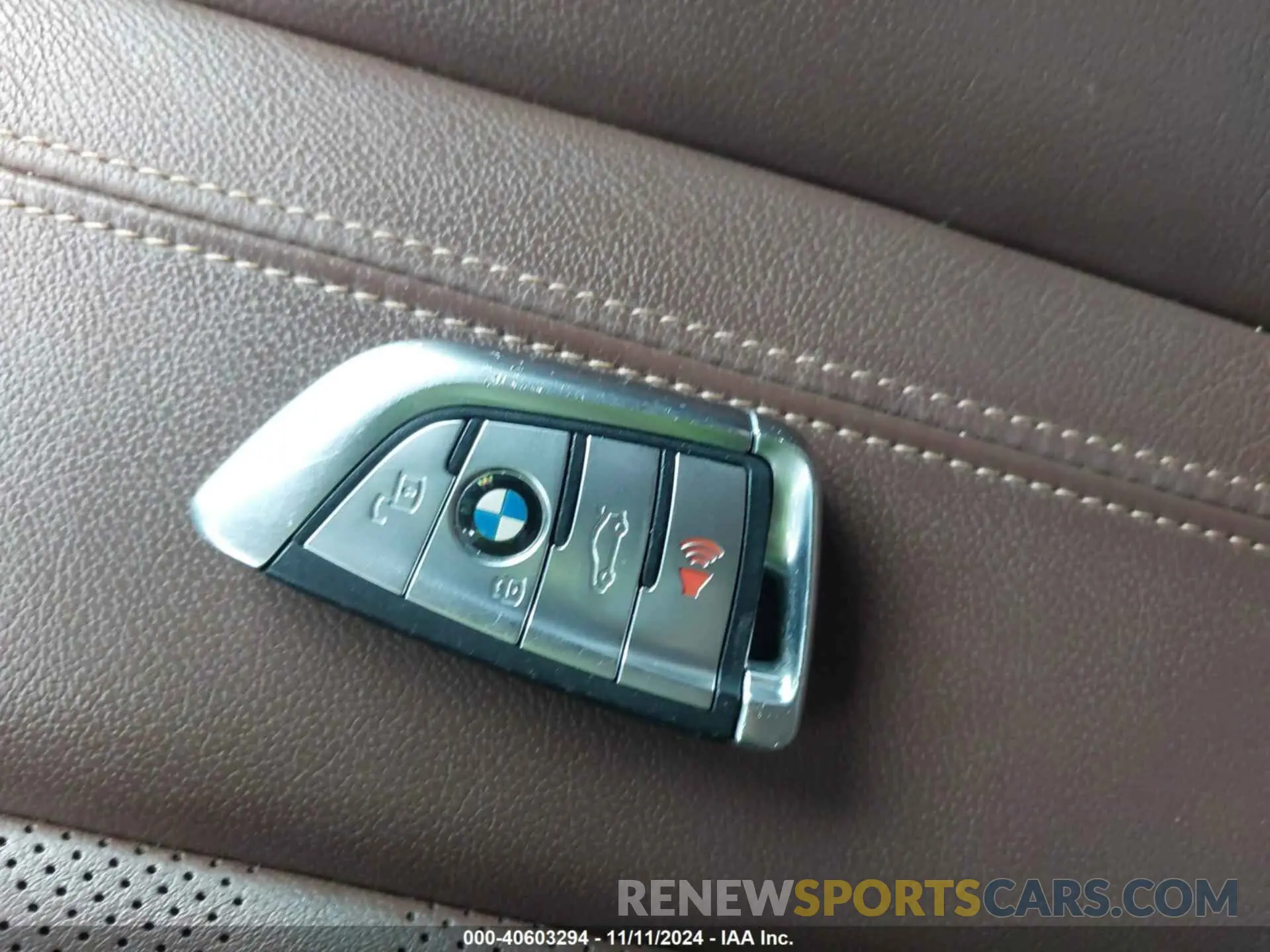 11 fotografías del automóvil dañado 5UXCR4C08L9B00807 BMW X5 2020