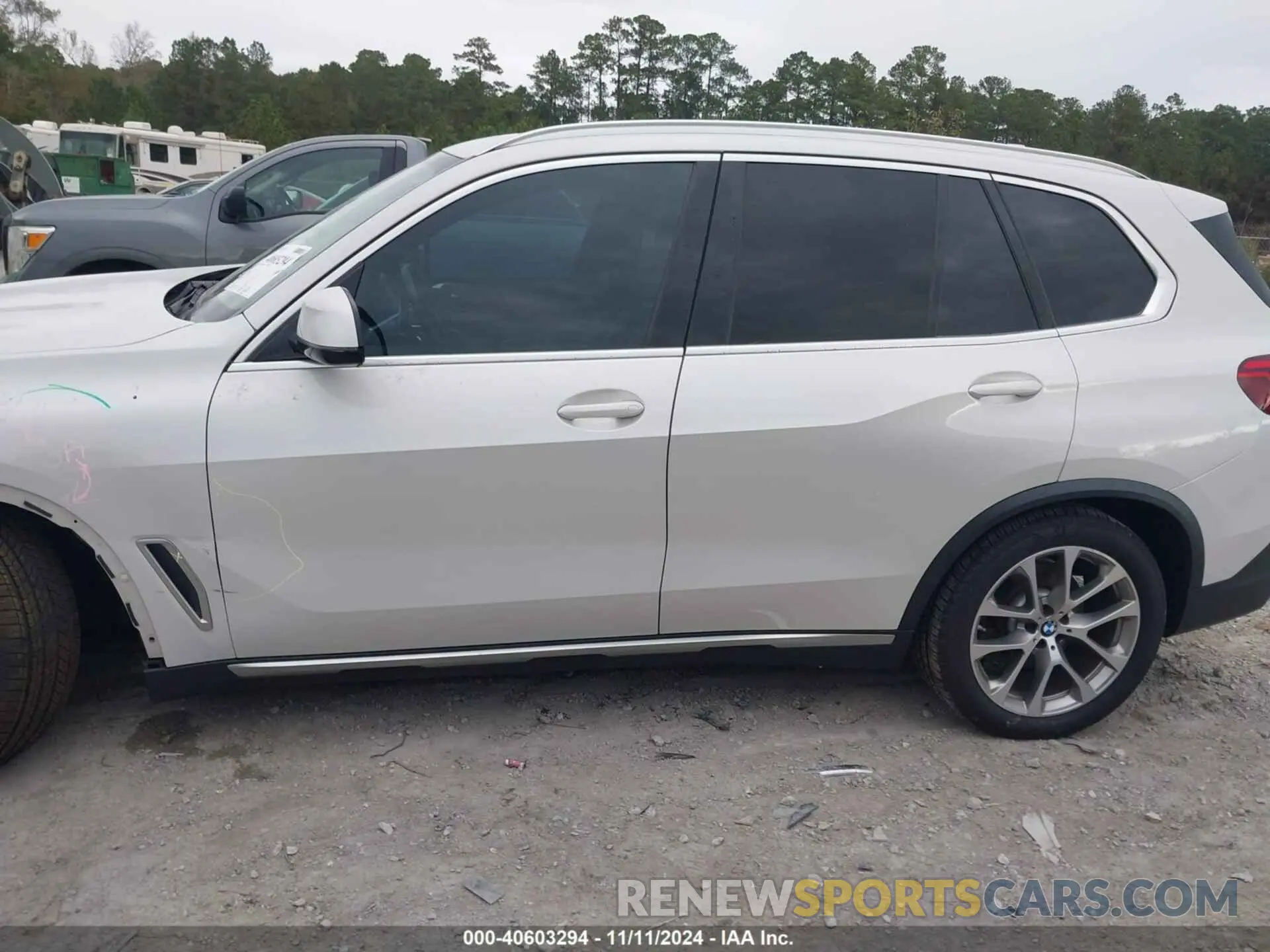 14 fotografías del automóvil dañado 5UXCR4C08L9B00807 BMW X5 2020