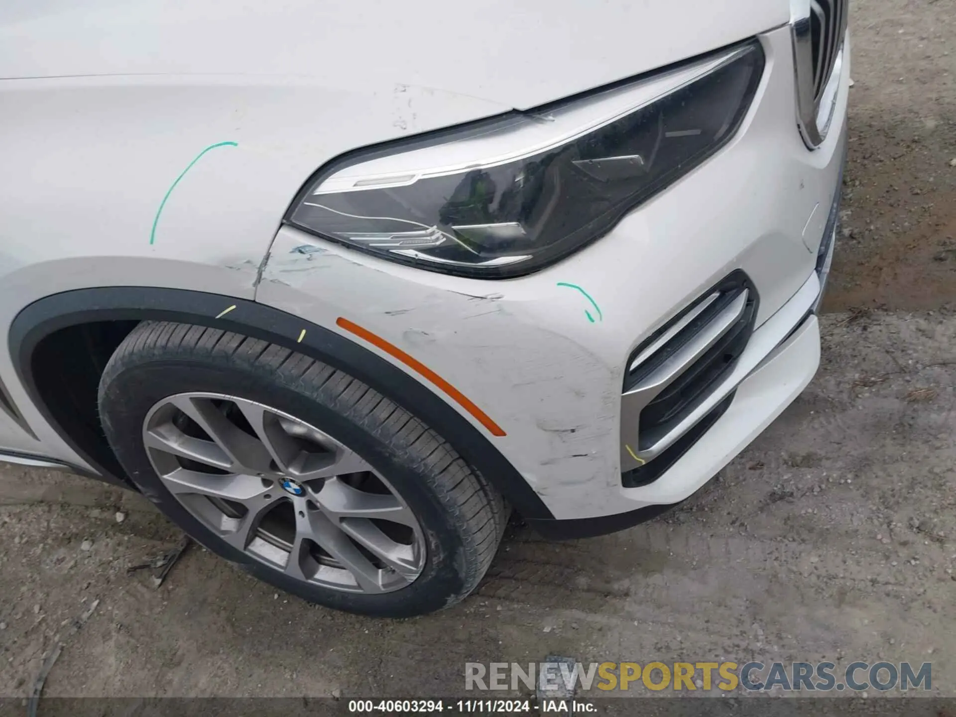 18 fotografías del automóvil dañado 5UXCR4C08L9B00807 BMW X5 2020