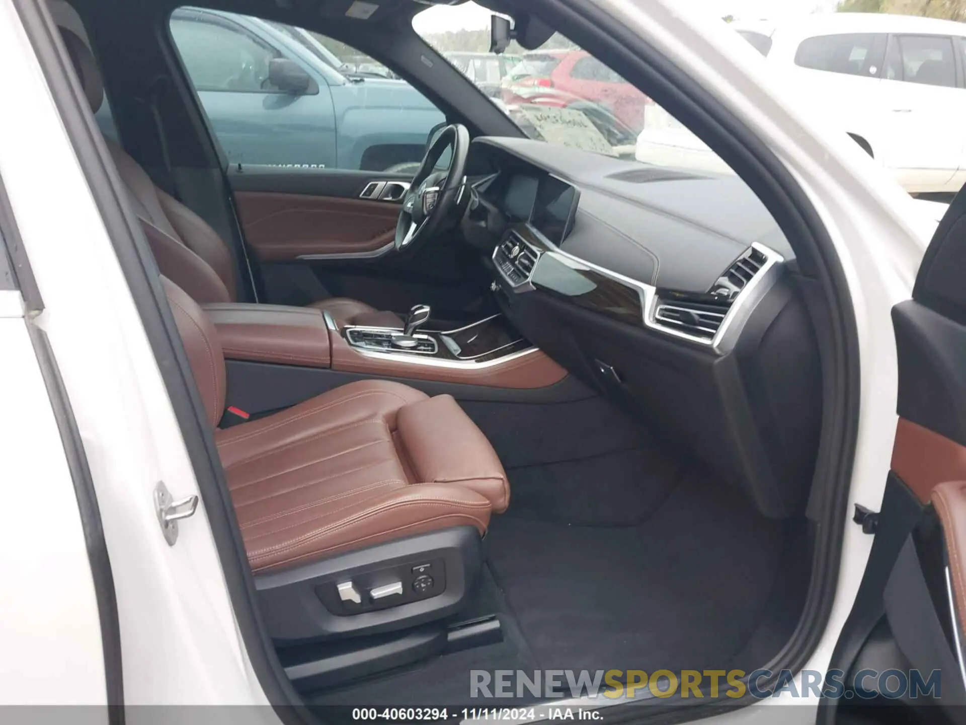 5 fotografías del automóvil dañado 5UXCR4C08L9B00807 BMW X5 2020