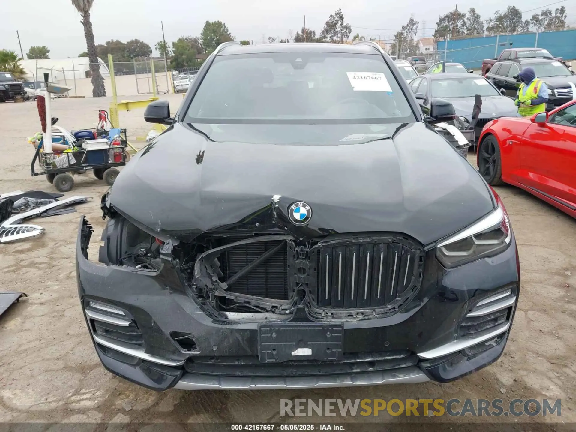 13 fotografías del automóvil dañado 5UXCR4C08L9C07517 BMW X5 2020