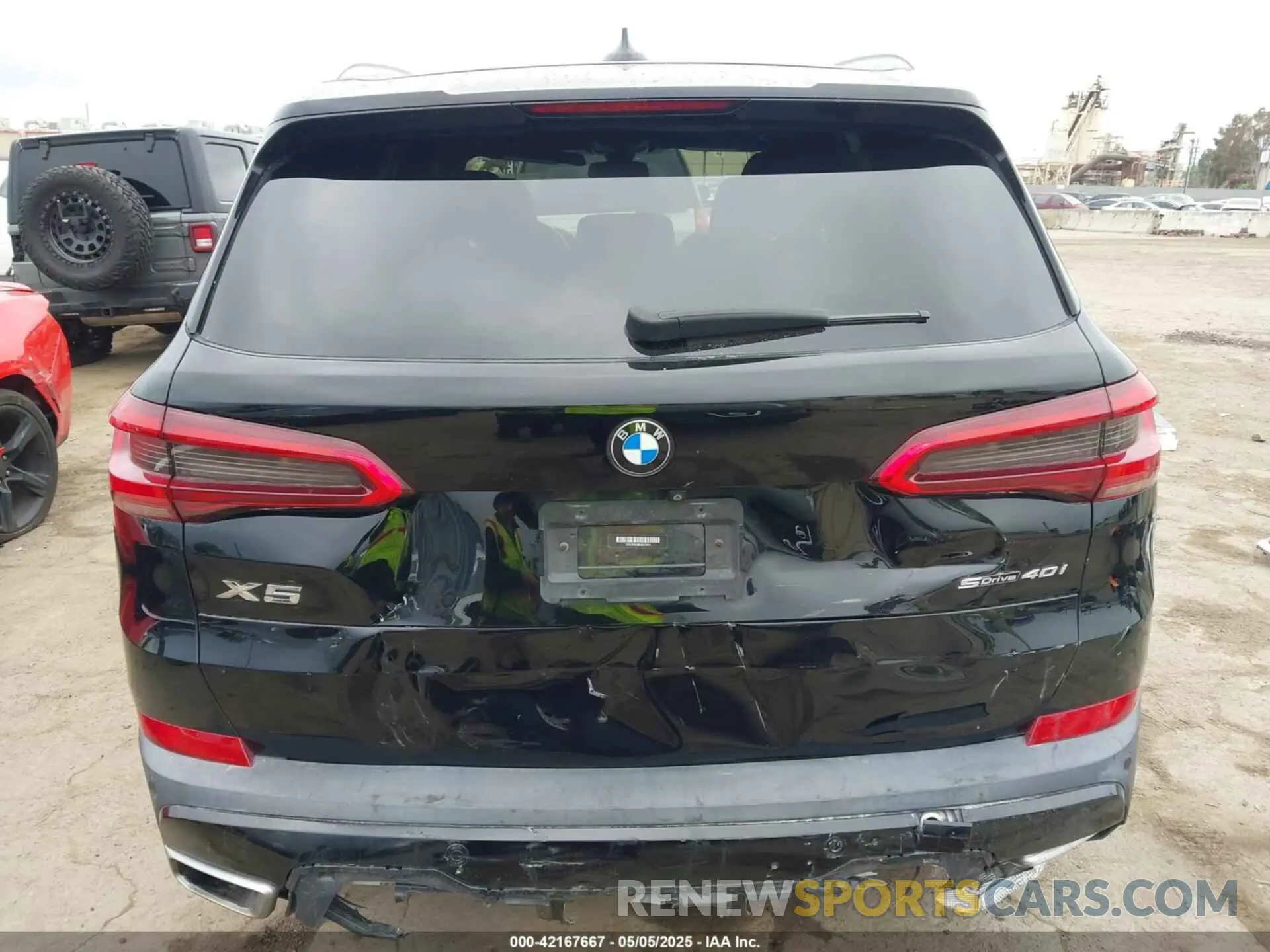 17 fotografías del automóvil dañado 5UXCR4C08L9C07517 BMW X5 2020