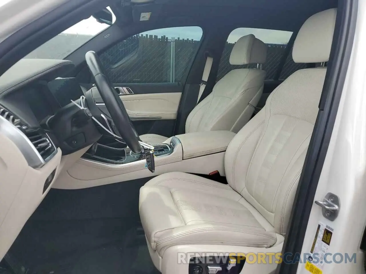 7 fotografías del automóvil dañado 5UXCR4C0XL9B30925 BMW X5 2020