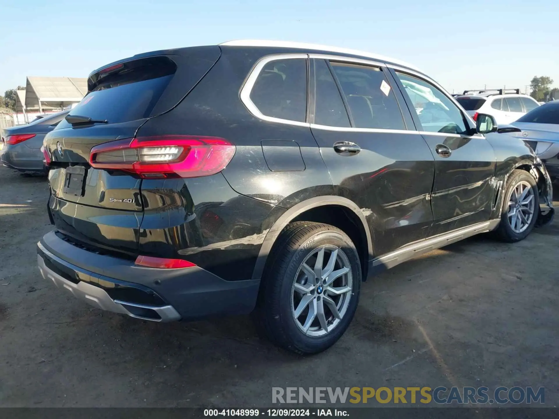 4 fotografías del automóvil dañado 5UXCR4C0XLLW65026 BMW X5 2020