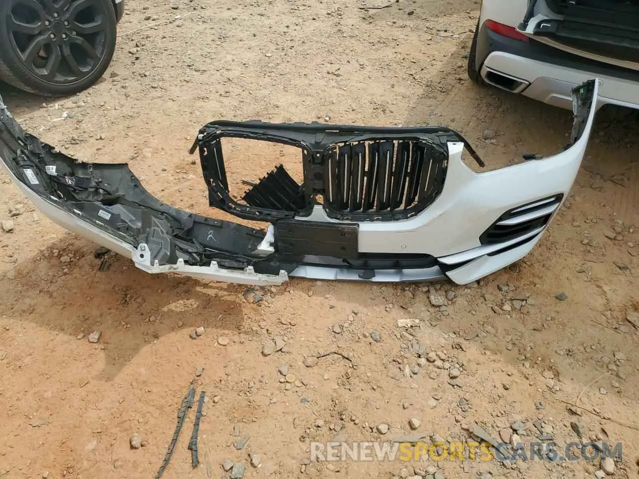13 fotografías del automóvil dañado 5UXCR6C01L9B08968 BMW X5 2020