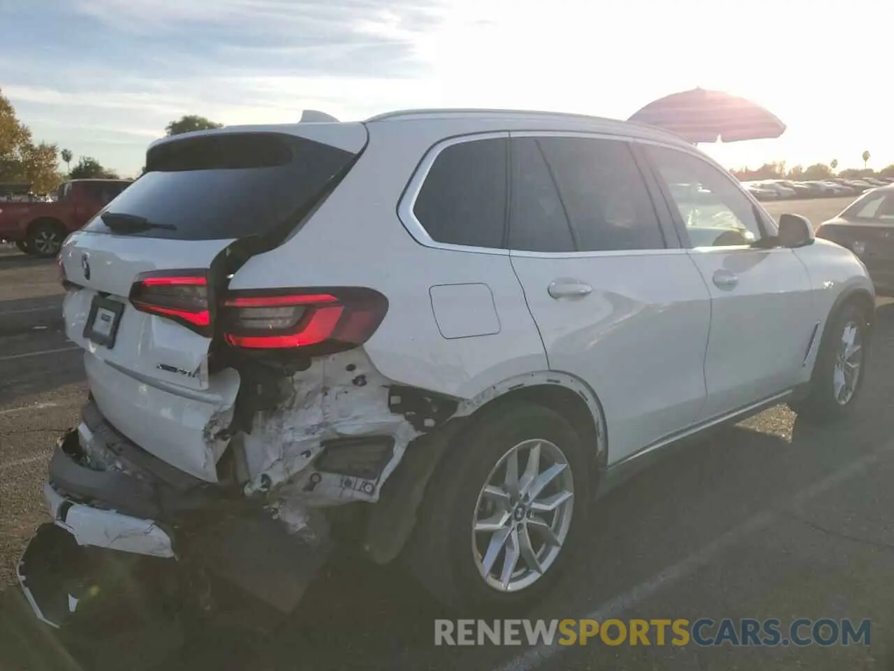 3 fotografías del automóvil dañado 5UXCR6C01L9C99503 BMW X5 2020