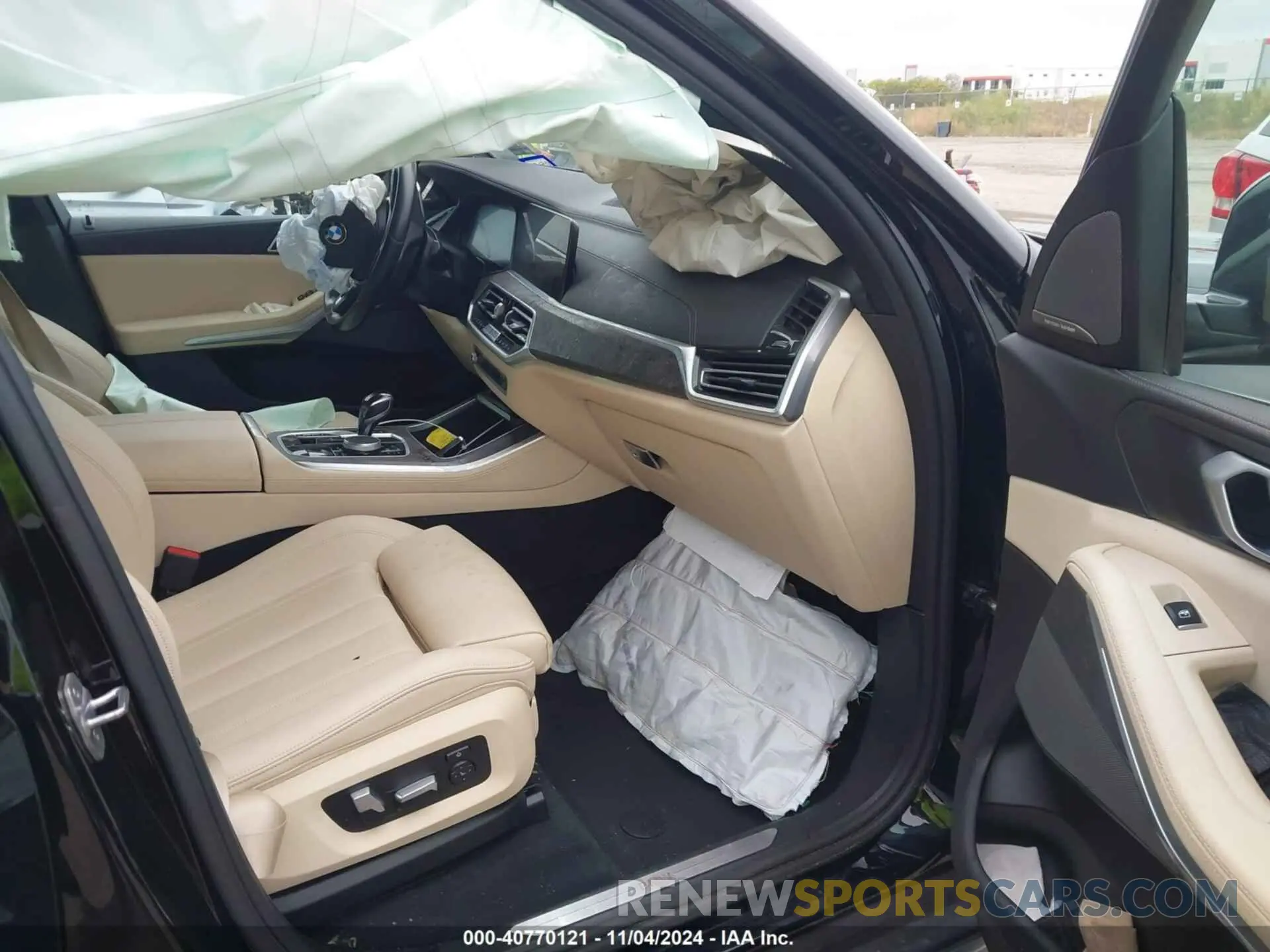 5 fotografías del automóvil dañado 5UXCR6C03L9B30356 BMW X5 2020
