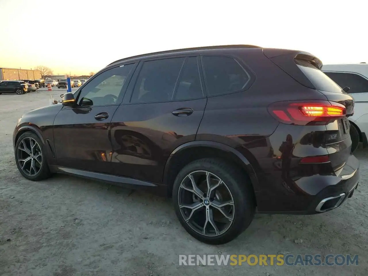 2 fotografías del automóvil dañado 5UXCR6C04L9C27727 BMW X5 2020