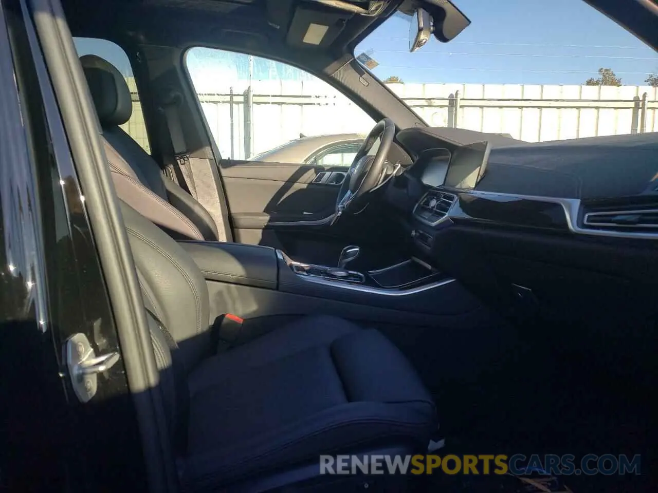 5 fotografías del automóvil dañado 5UXCR6C04L9C91153 BMW X5 2020