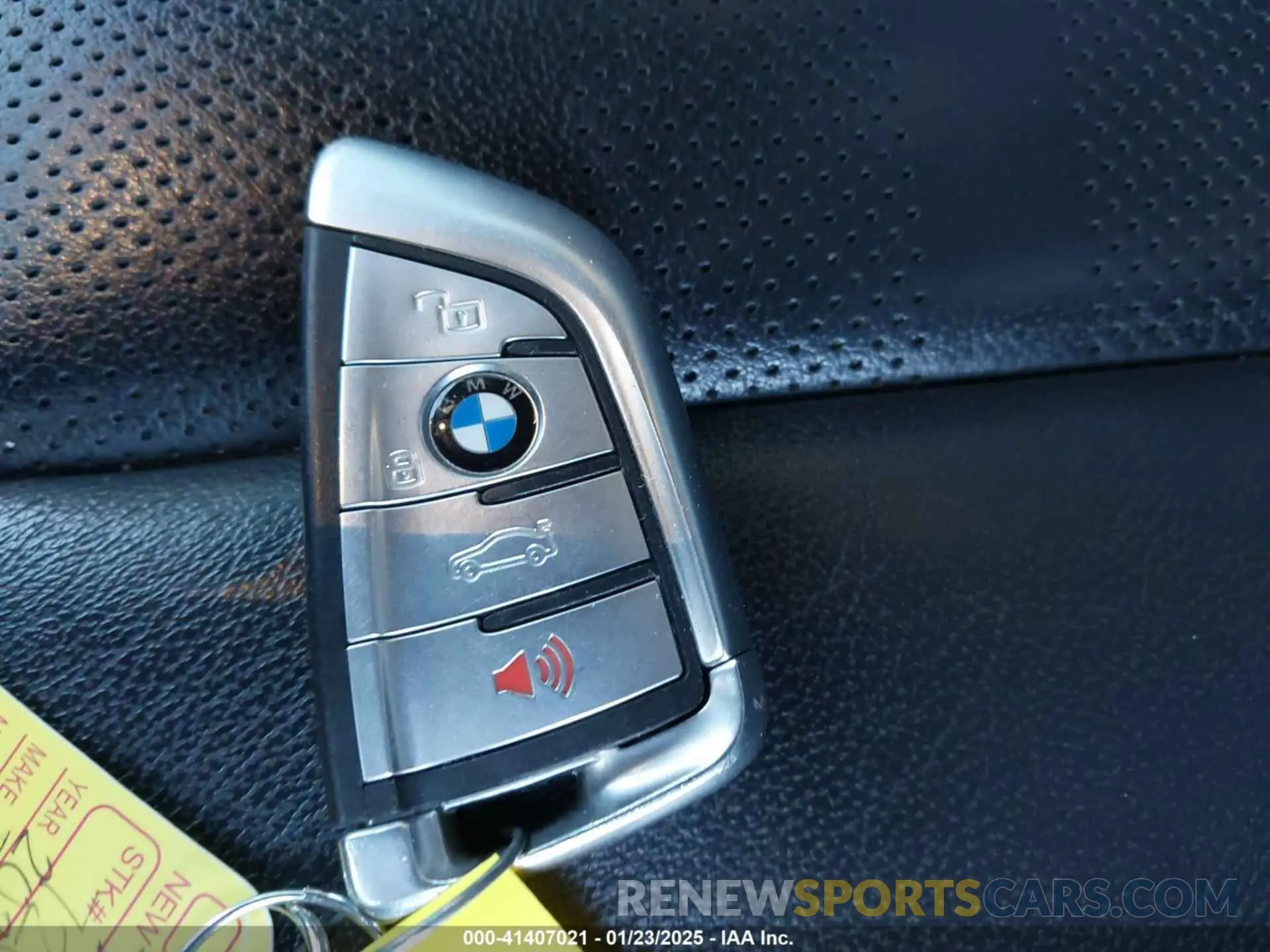 11 fotografías del automóvil dañado 5UXCR6C04L9D67261 BMW X5 2020