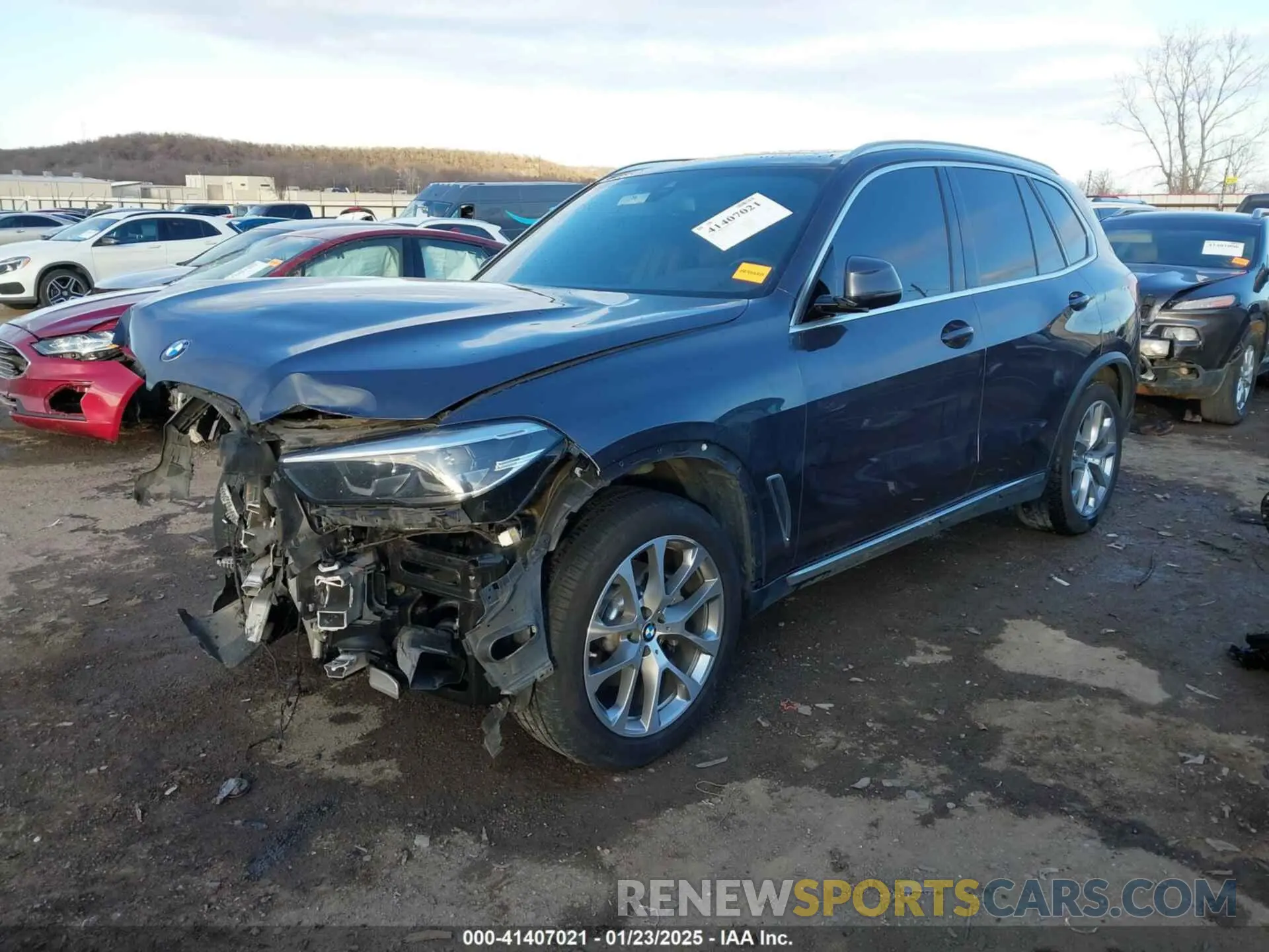 2 fotografías del automóvil dañado 5UXCR6C04L9D67261 BMW X5 2020