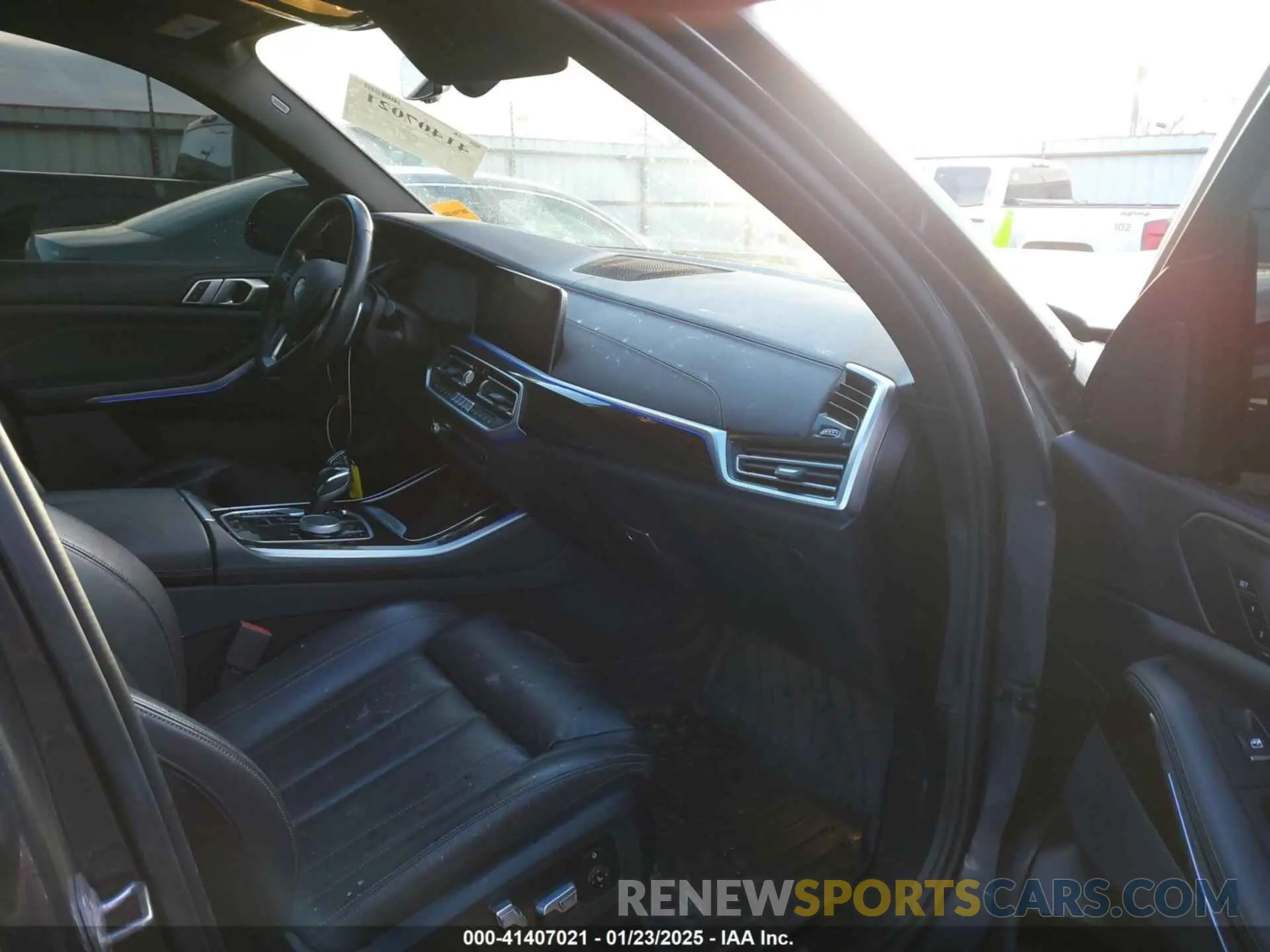5 fotografías del automóvil dañado 5UXCR6C04L9D67261 BMW X5 2020