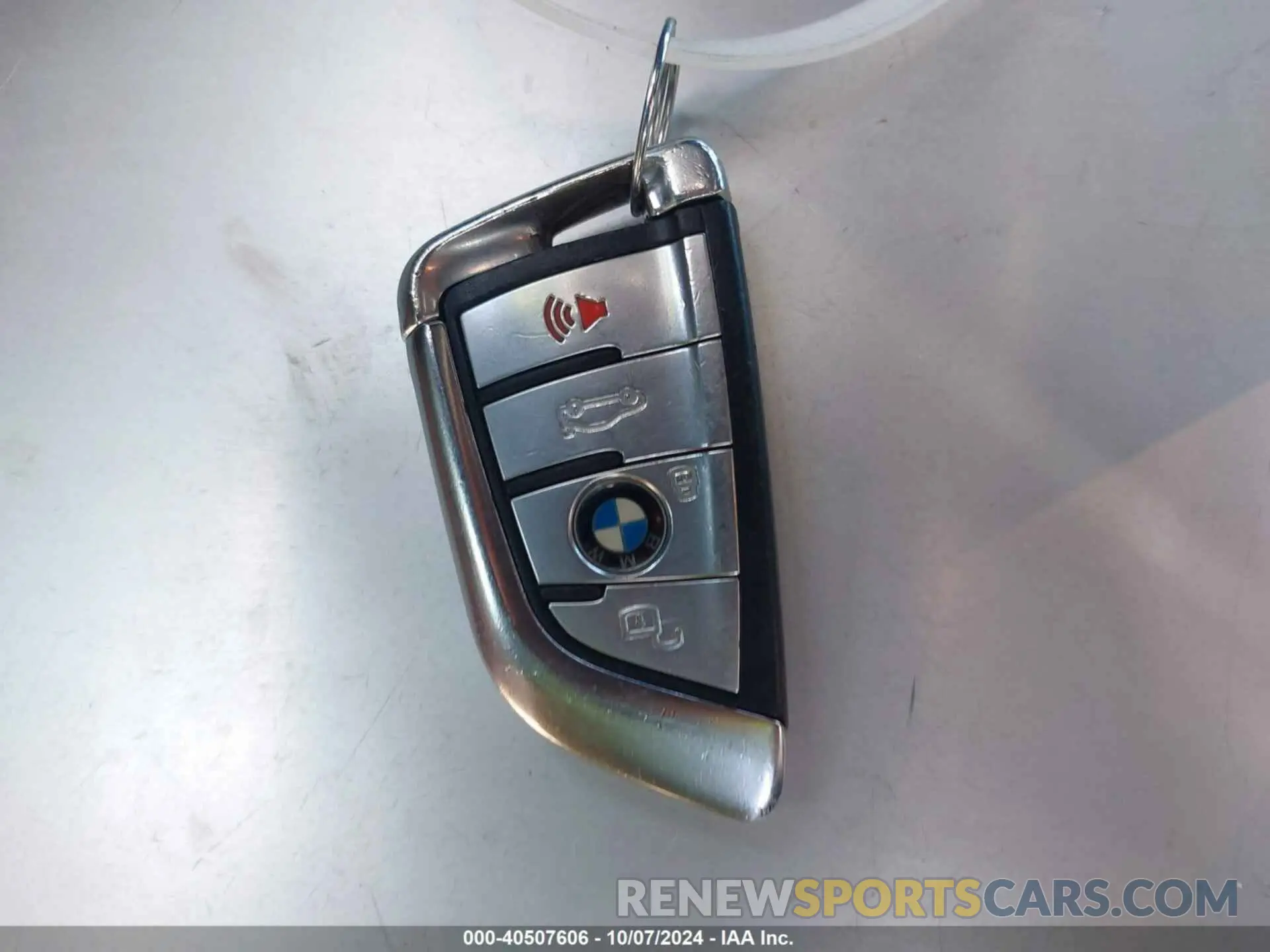 11 fotografías del automóvil dañado 5UXCR6C05L9B21903 BMW X5 2020