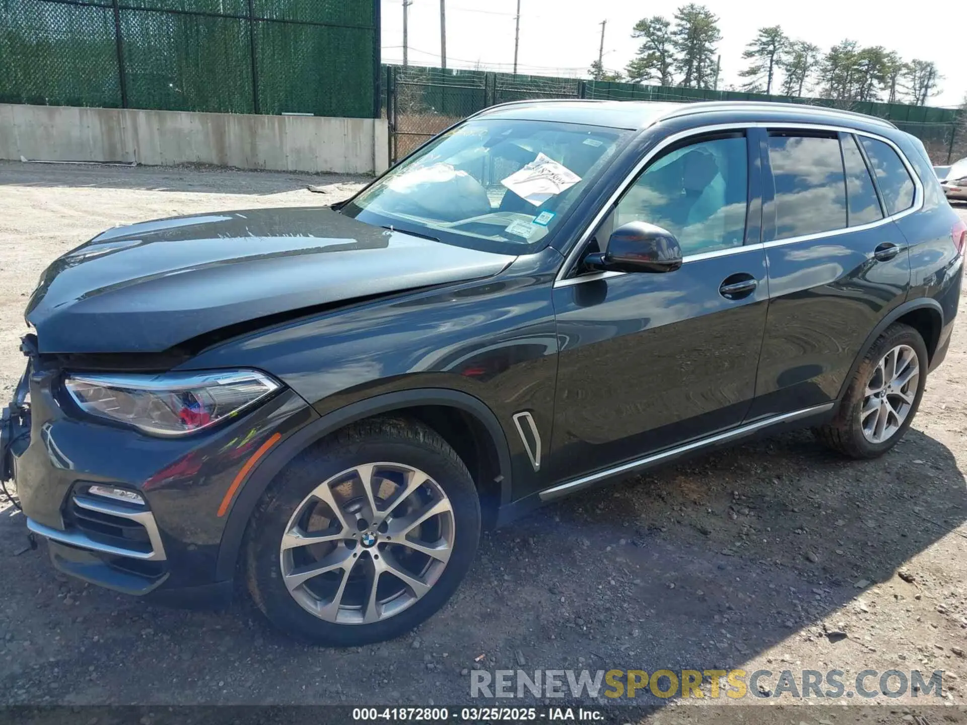 14 fotografías del automóvil dañado 5UXCR6C06LLL76494 BMW X5 2020