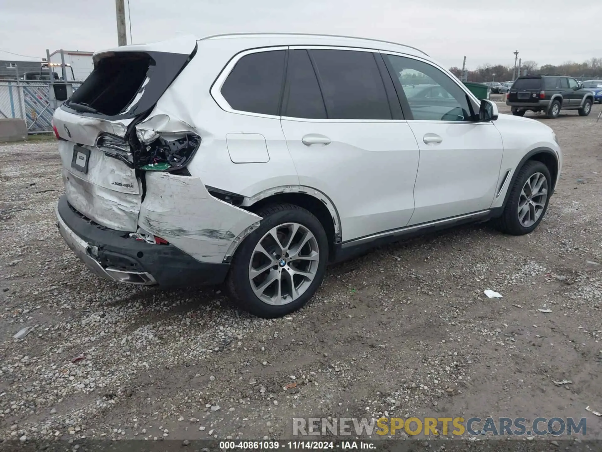 4 fotografías del automóvil dañado 5UXCR6C07L9B02379 BMW X5 2020
