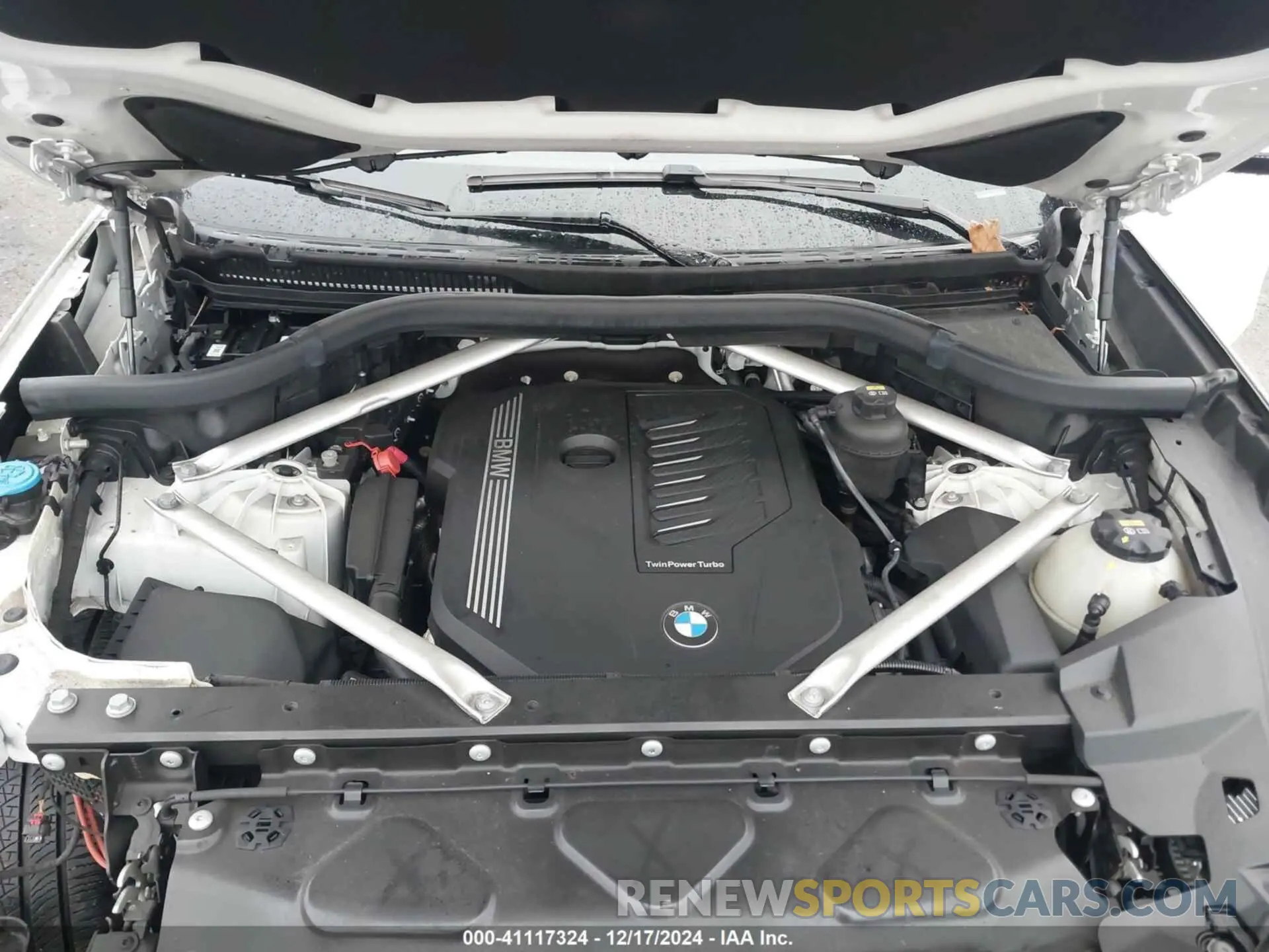10 fotografías del automóvil dañado 5UXCR6C08L9B36220 BMW X5 2020