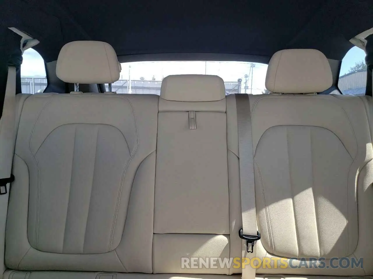 10 fotografías del automóvil dañado 5UXCR6C08L9B56824 BMW X5 2020