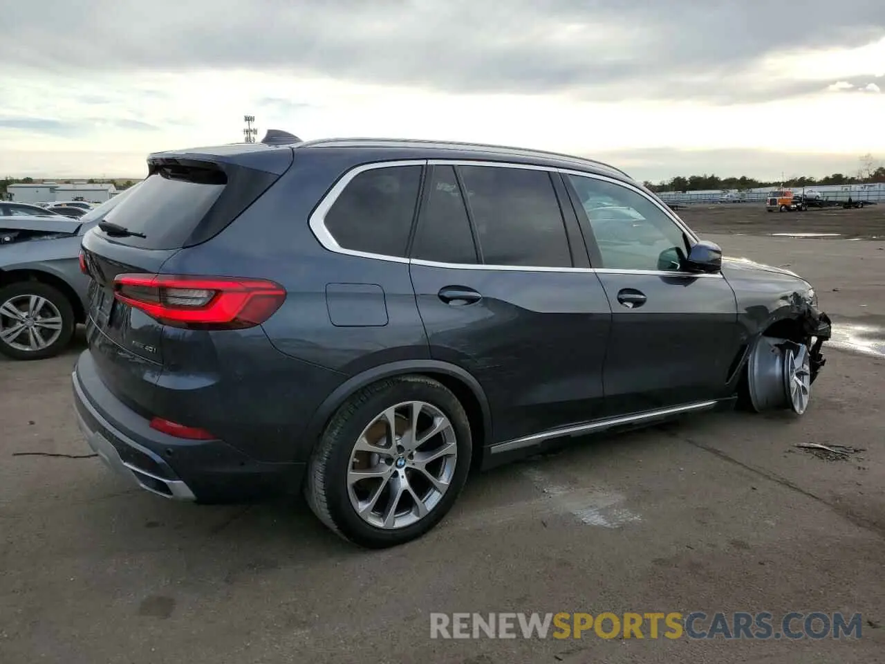 3 fotografías del automóvil dañado 5UXCR6C0XLLL75042 BMW X5 2020