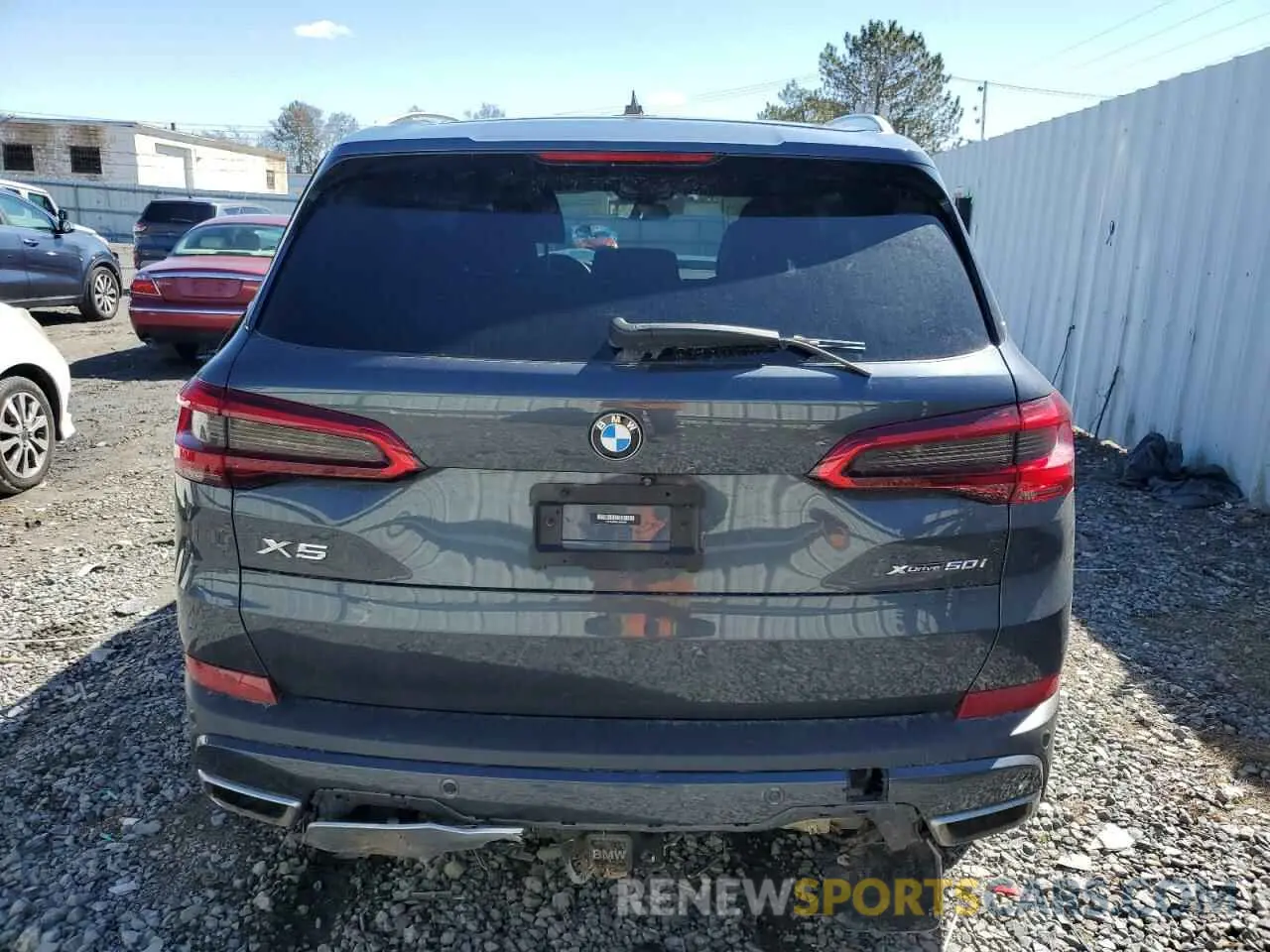 6 fotografías del automóvil dañado 5UXJU2C04LLN68043 BMW X5 2020