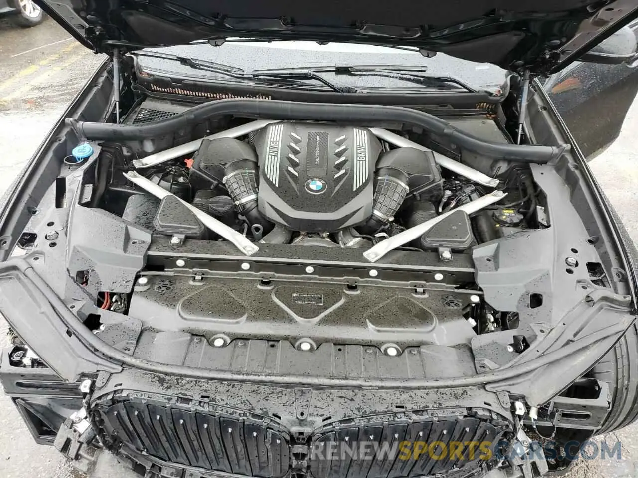 11 fotografías del automóvil dañado 5UXJU4C00L9C42607 BMW X5 2020