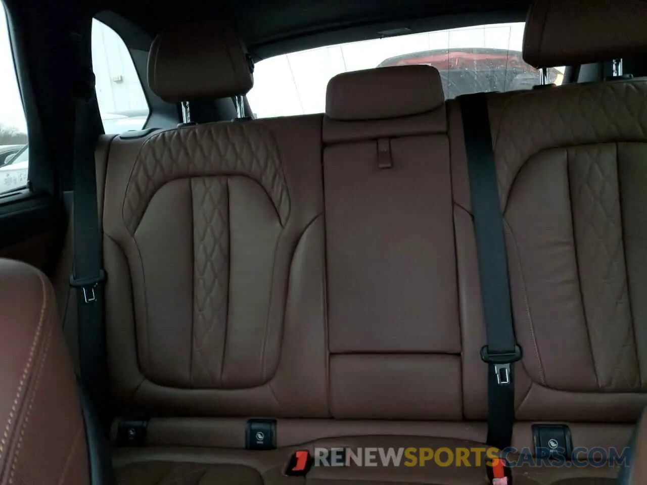 10 fotografías del automóvil dañado 5UXJU4C02LLE45422 BMW X5 2020