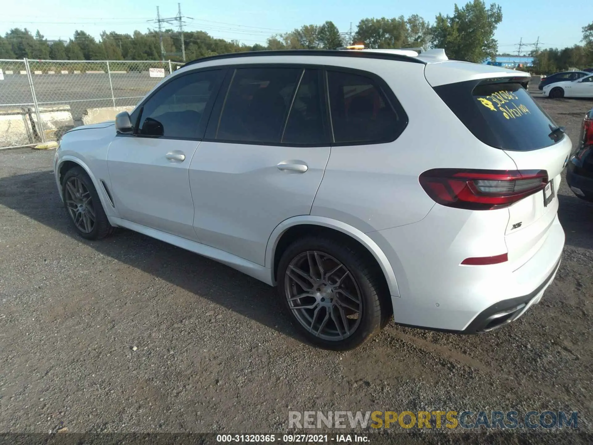 3 fotografías del automóvil dañado 5UXJU4C06L9C18103 BMW X5 2020
