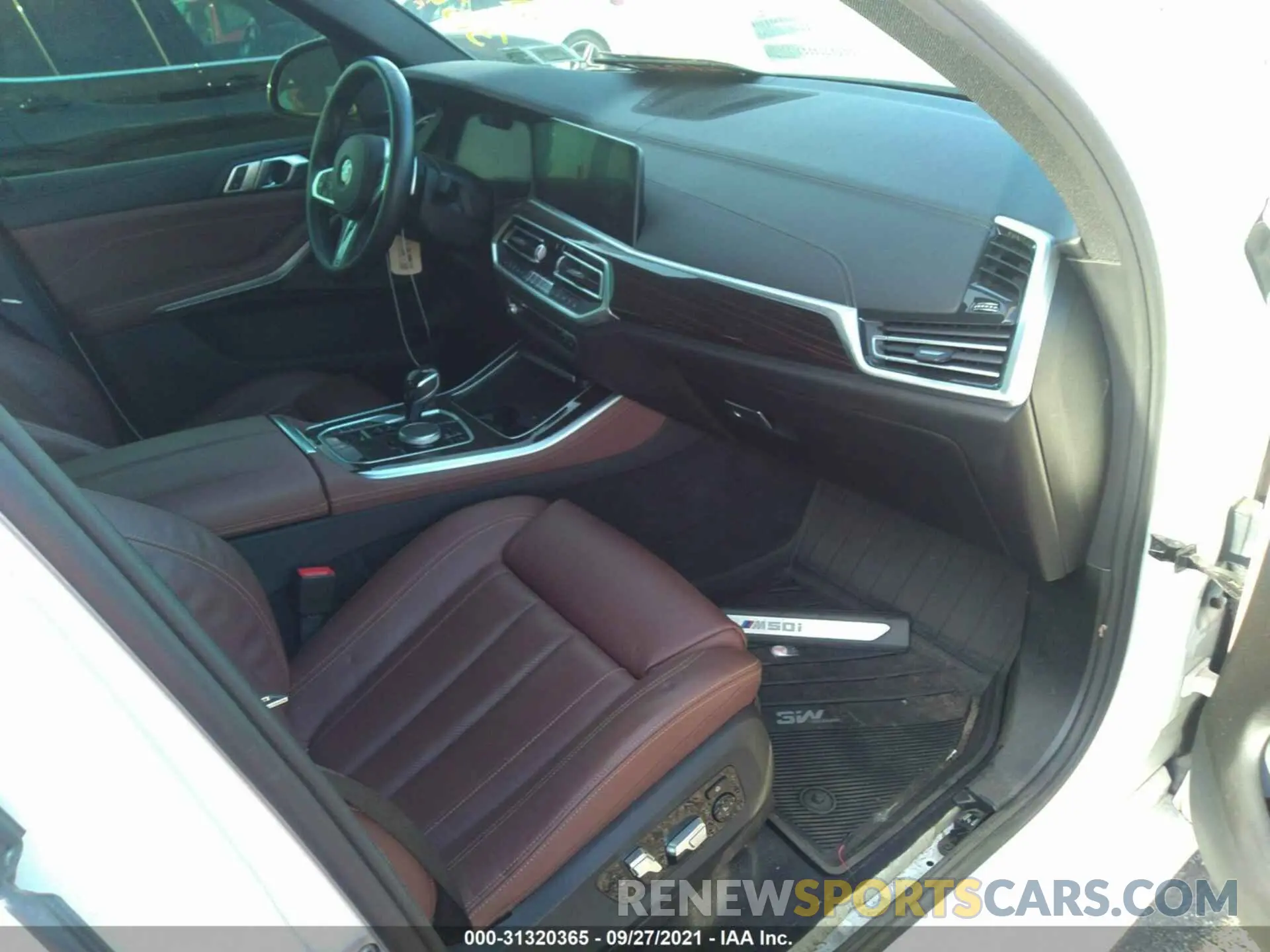 5 fotografías del automóvil dañado 5UXJU4C06L9C18103 BMW X5 2020