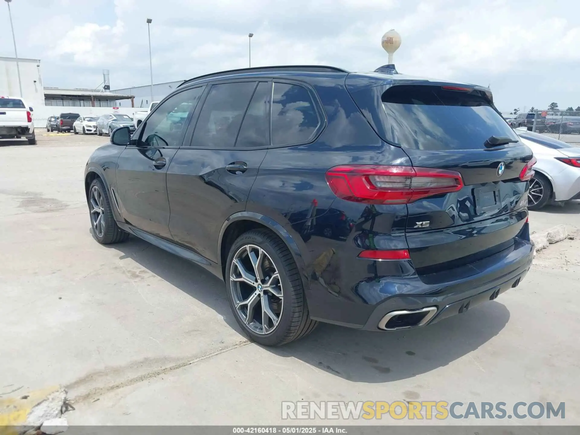 3 fotografías del automóvil dañado 5UXJU4C0XLLE45975 BMW X5 2020