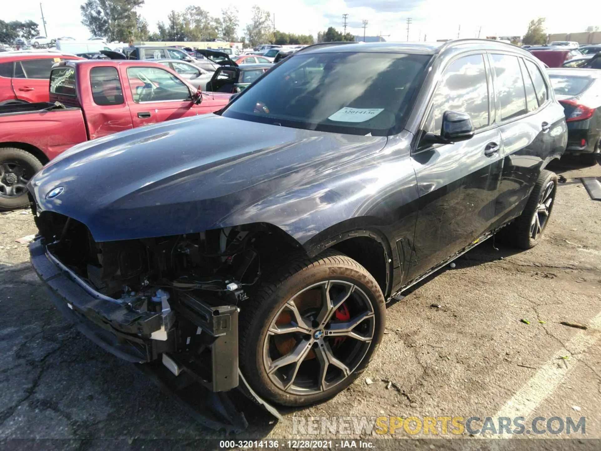2 fotografías del automóvil dañado 5UXCR4C00M9F44068 BMW X5 2021