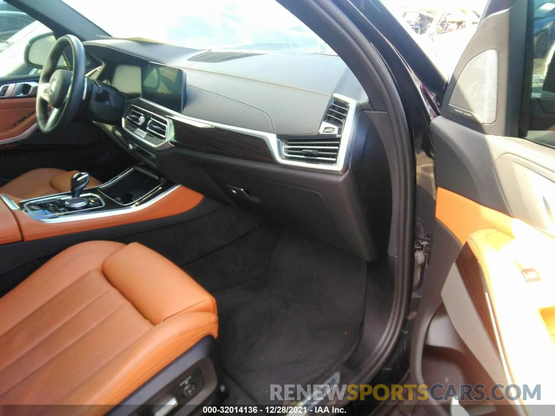 5 fotografías del automóvil dañado 5UXCR4C00M9F44068 BMW X5 2021